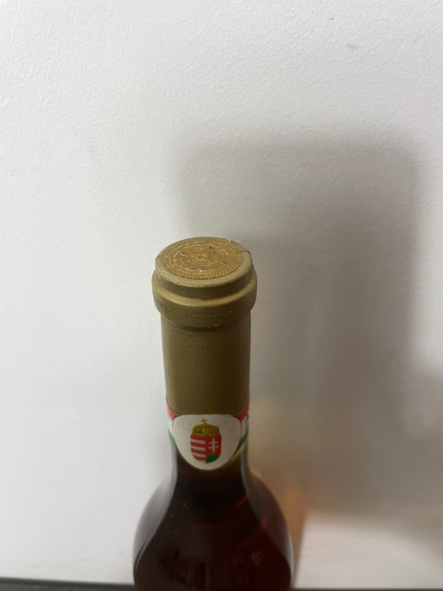 Chateau Megyer Tokaji Dry Szamorodni 1989 500ml